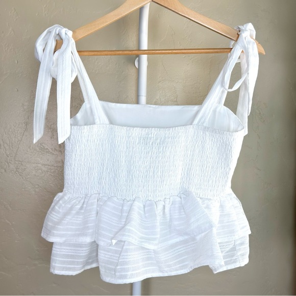 Lost + Wander Peplum Tank Top Size Medium in White with Ruffle Tiers - Picture 3 of 7